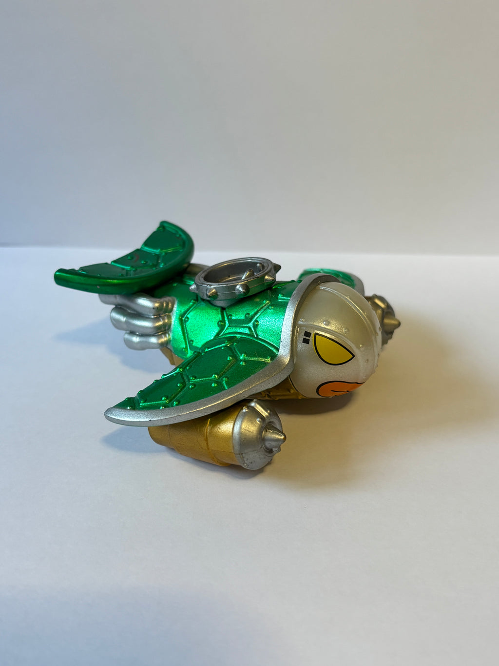 Skylanders Superchargers Bowser Clown Cruiser Green Plane