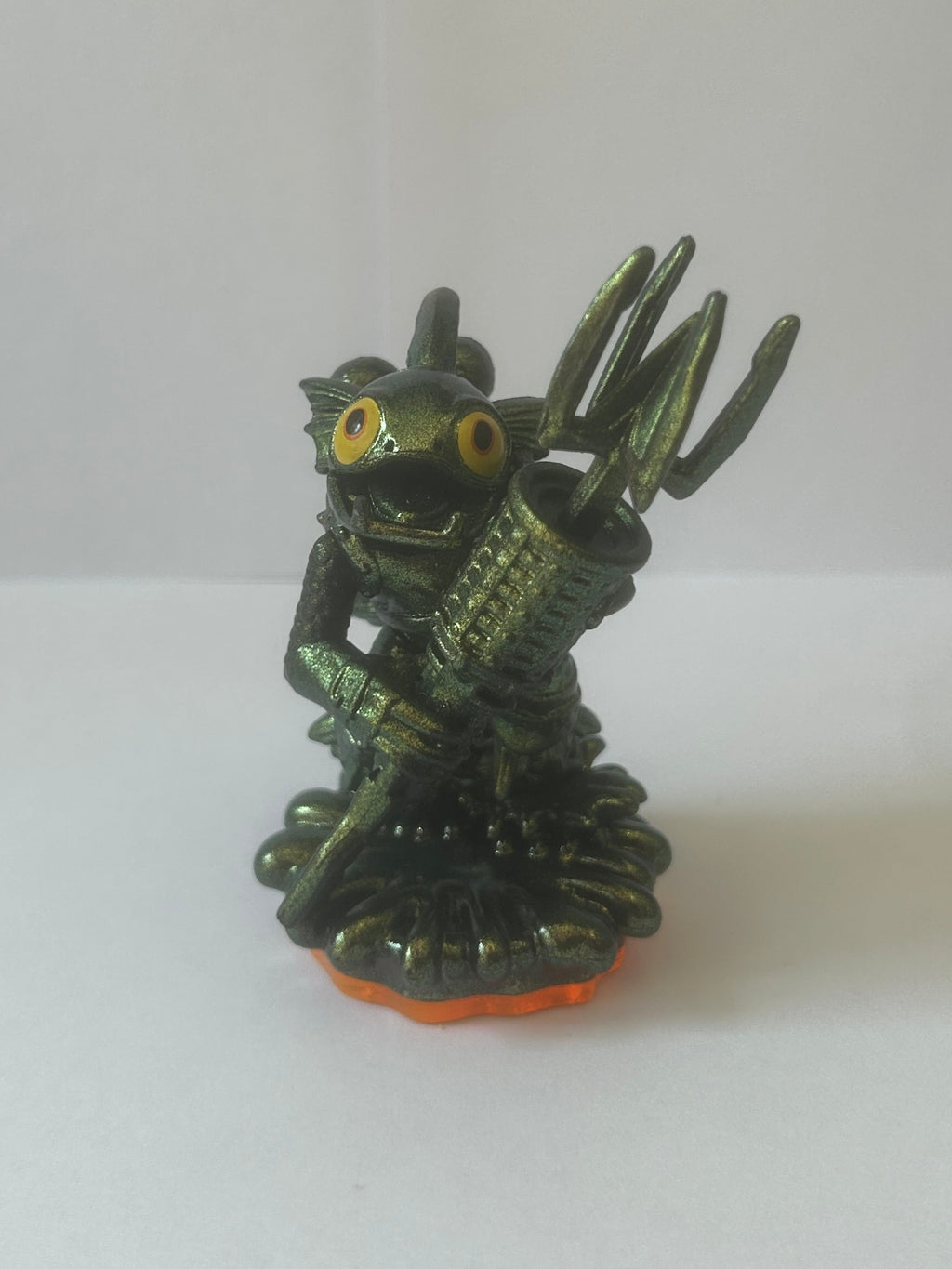 Skylanders Giants Metallic Green Gill Grunt