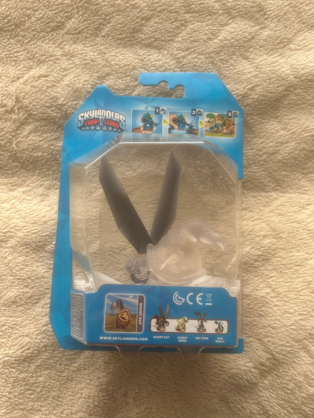 Skylanders Trap Team Rare Crystal Clear Short cut Chase Varient BNIB