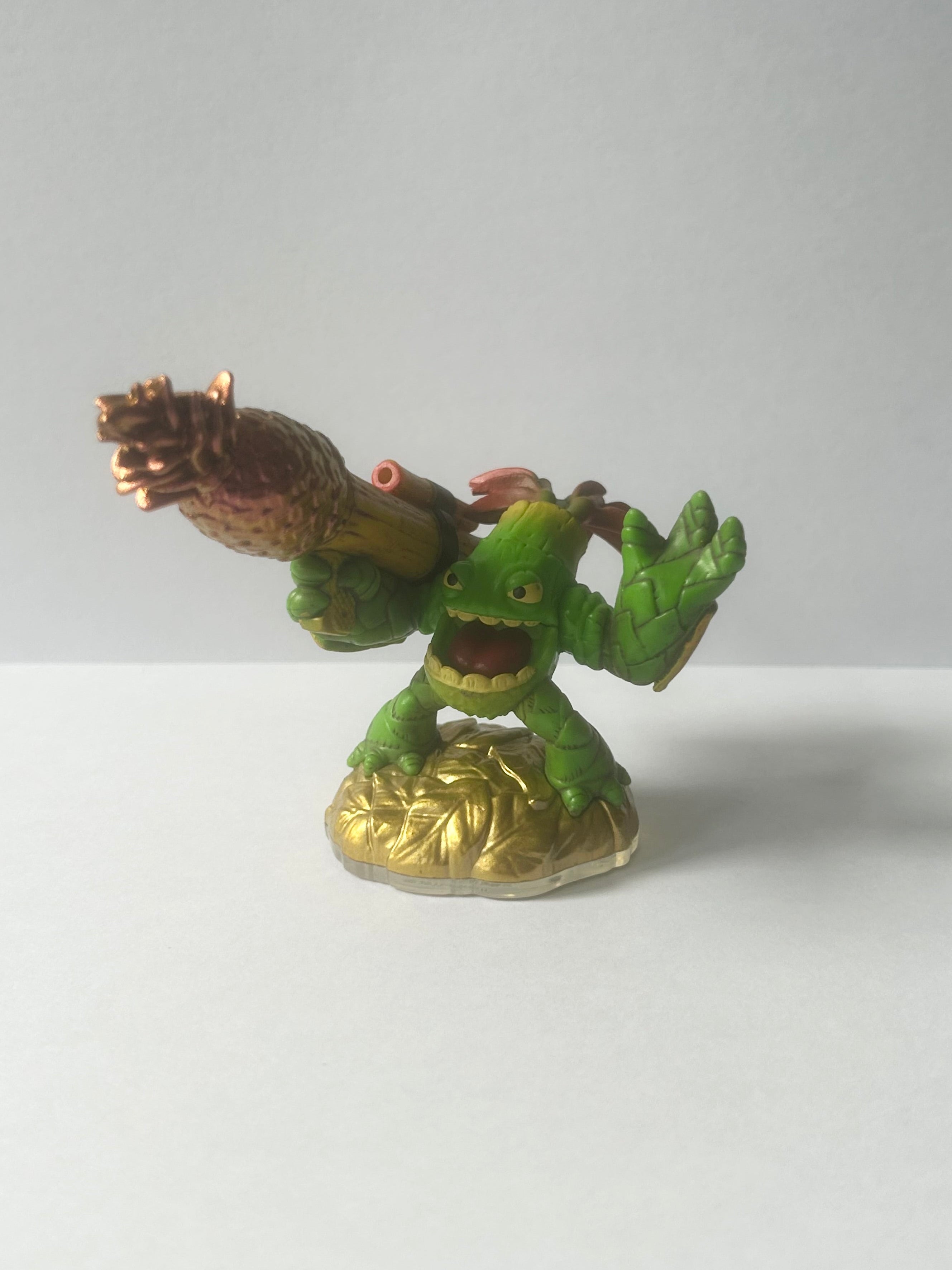 Skylanders Superchargers Eons Elite Zook