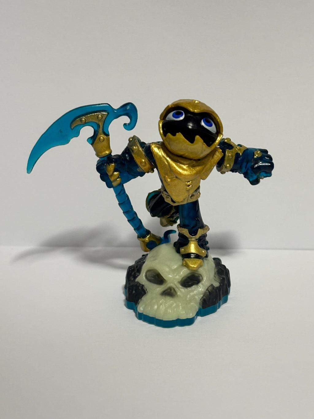 Skylanders Swap Force Legendary Lightcore Grim Creeper