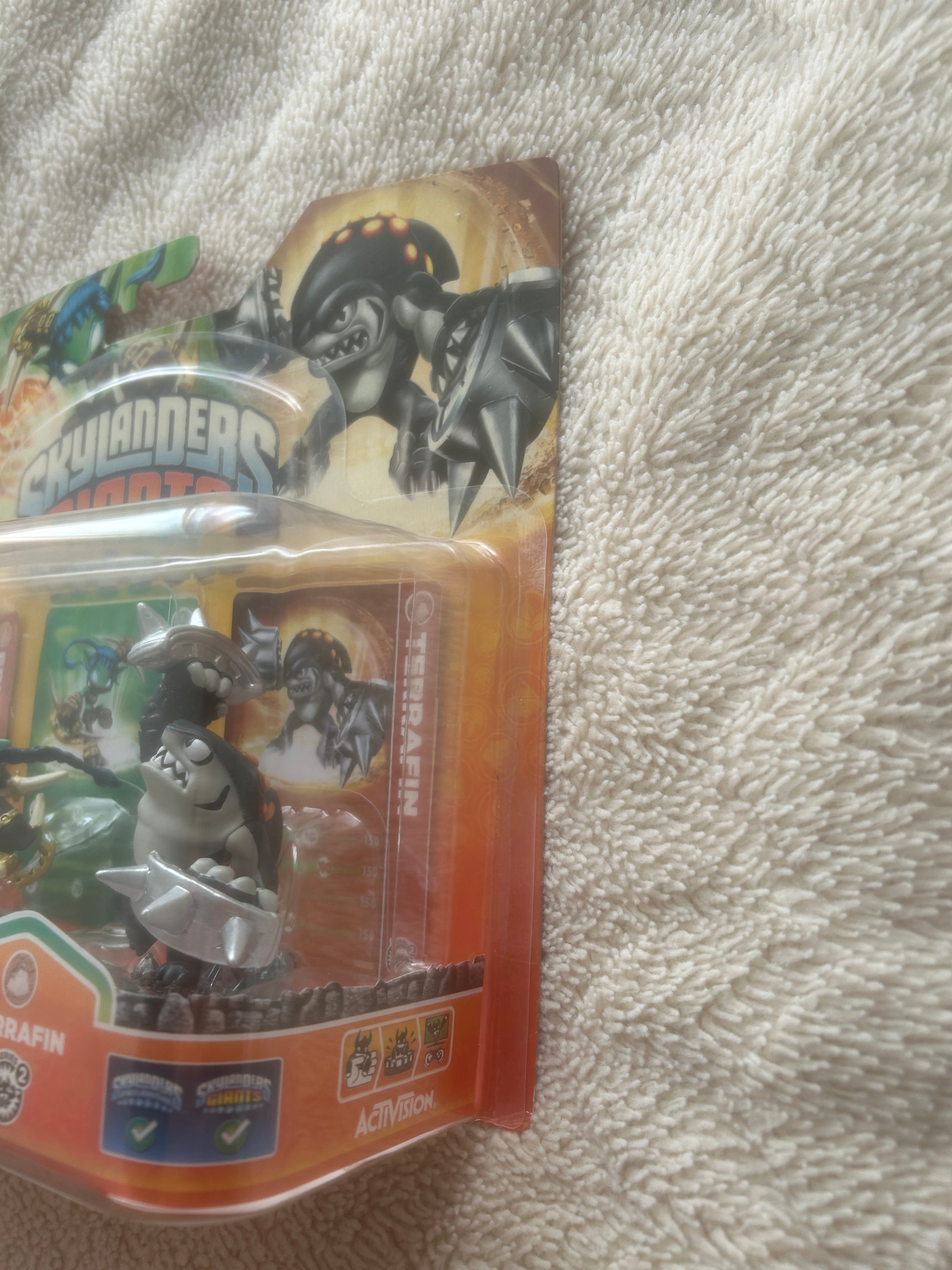 Skylanders Giants Rare Flocked Snow White Eruptor Chase Variant 3 Pack BNIB