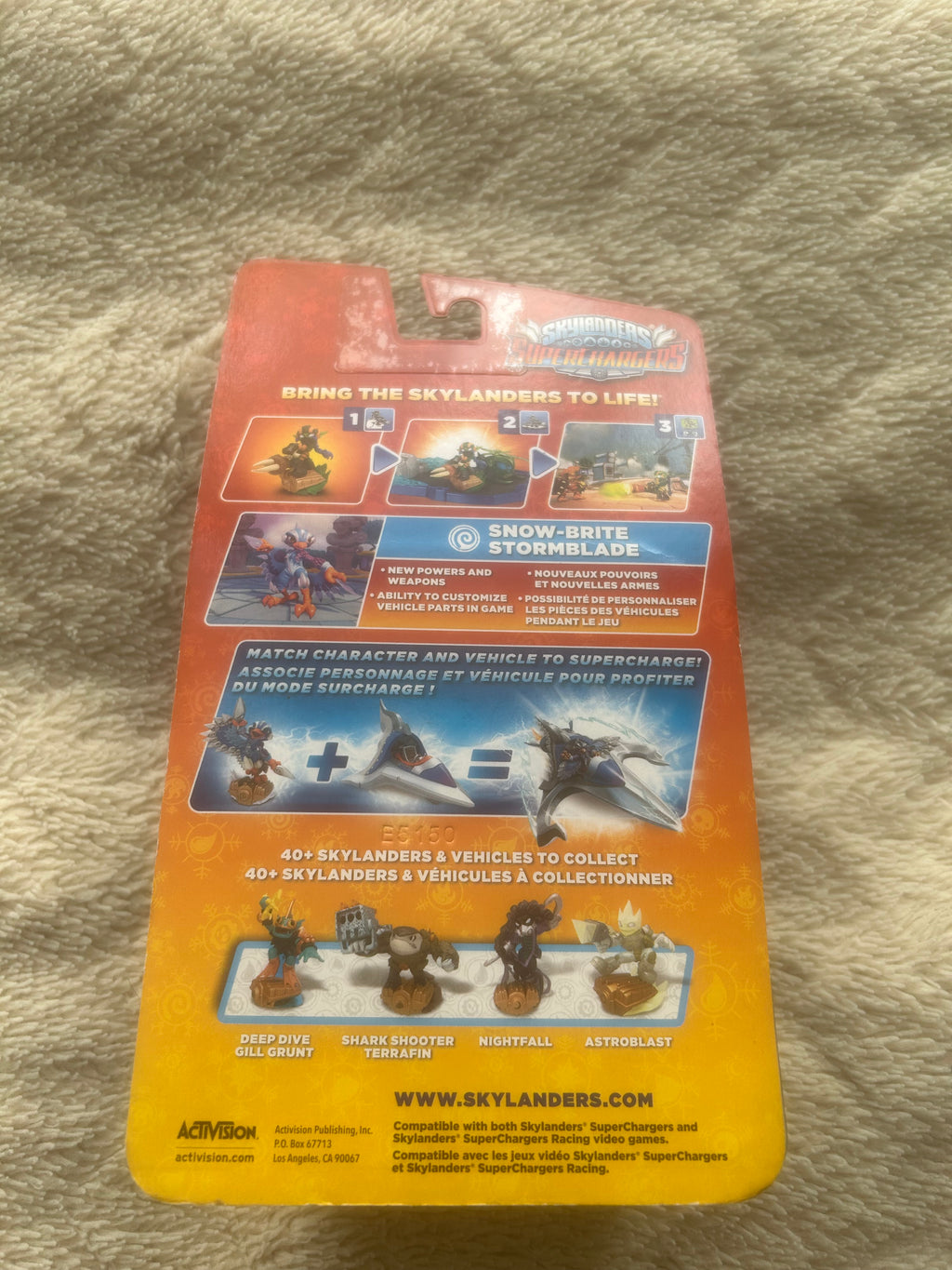 Skylanders Superchargers Rare Snow-Brite Stormblade Exclusive Employees Only Edition Chase Variant BNIB