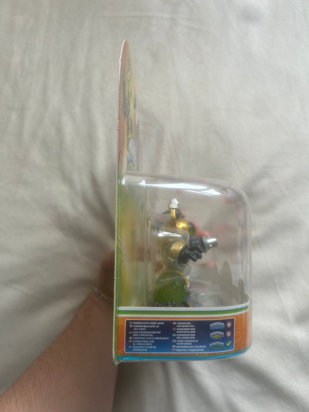 Skylanders Swap Force BNIB Rare twin pack Nitro Magna Charge Rattle shake