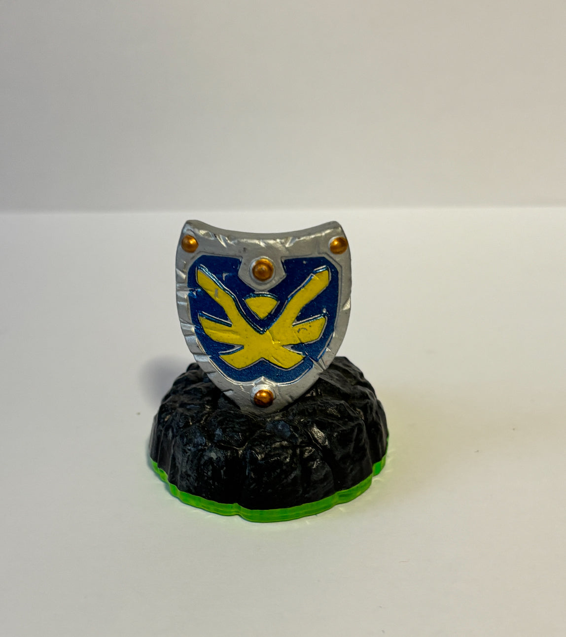 Skylanders Sky Iron Shield Spyros Adventure