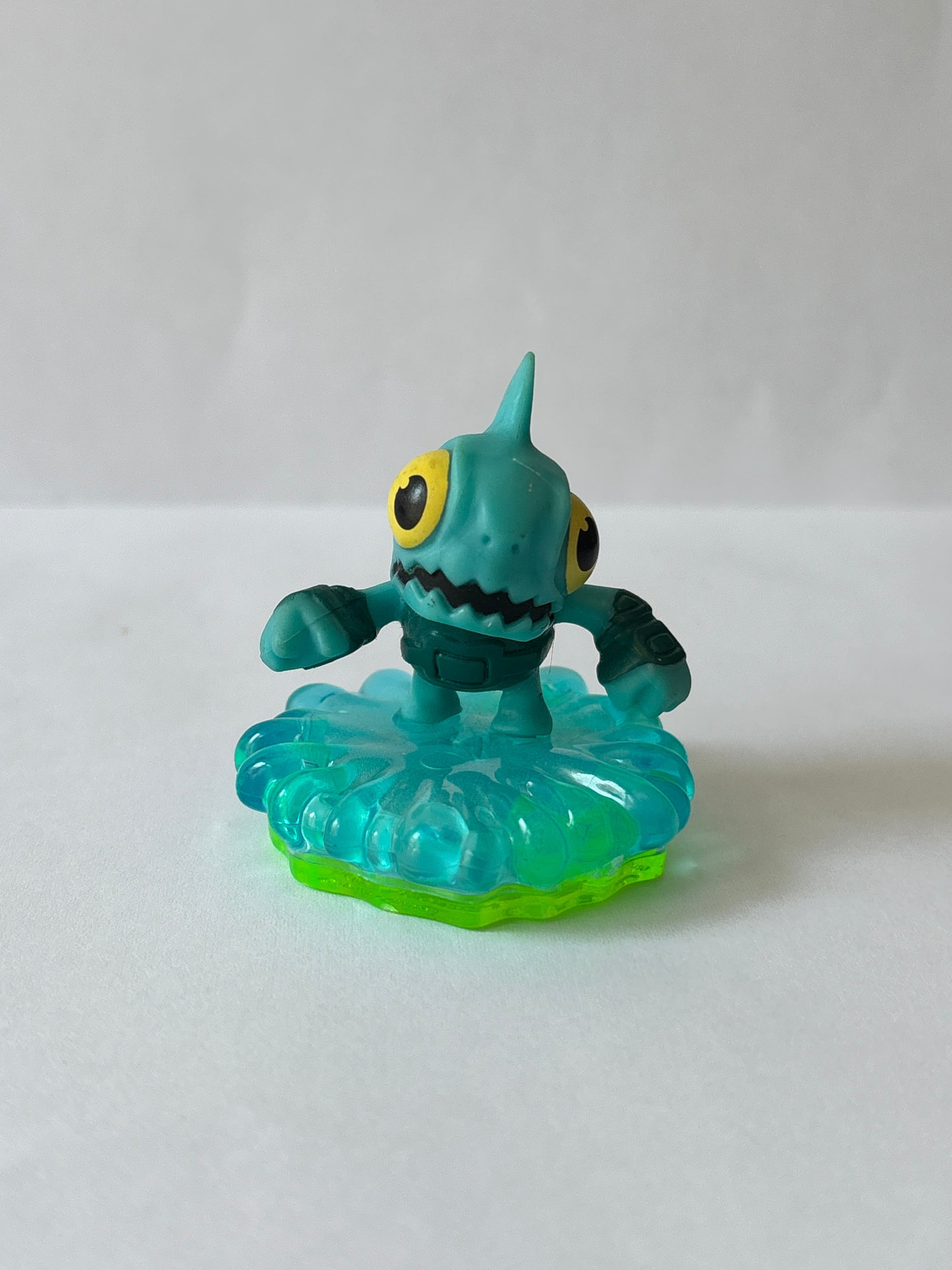 Skylanders Gill Runt Side Kick Spyros Adventure