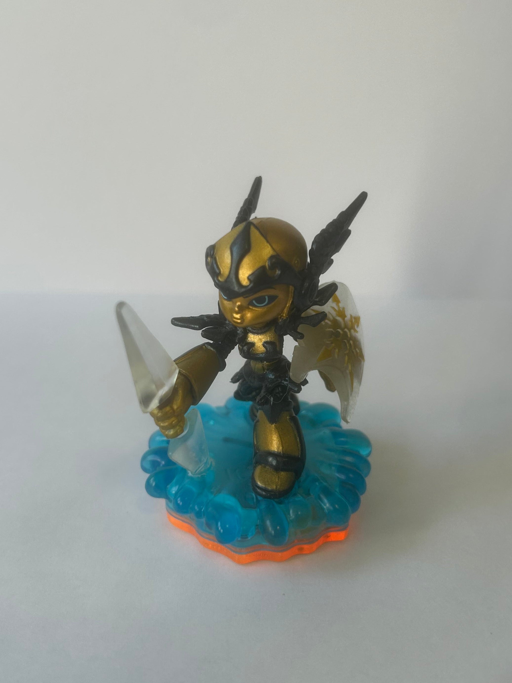 Skylanders Giants Legendary LightCore Chill