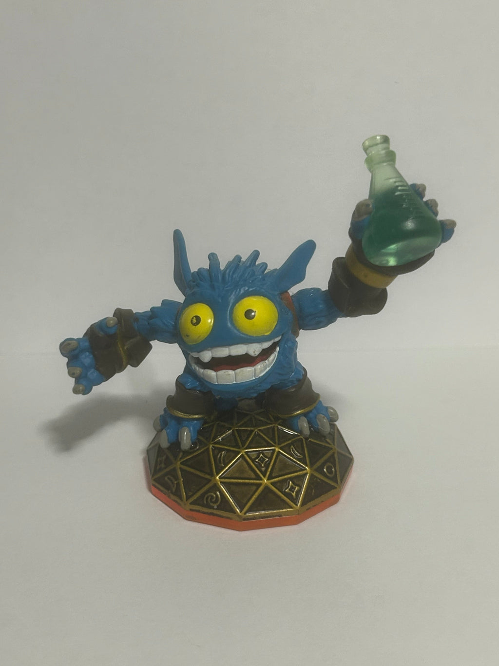 Skylanders Giants Lightcore Pop Fizz