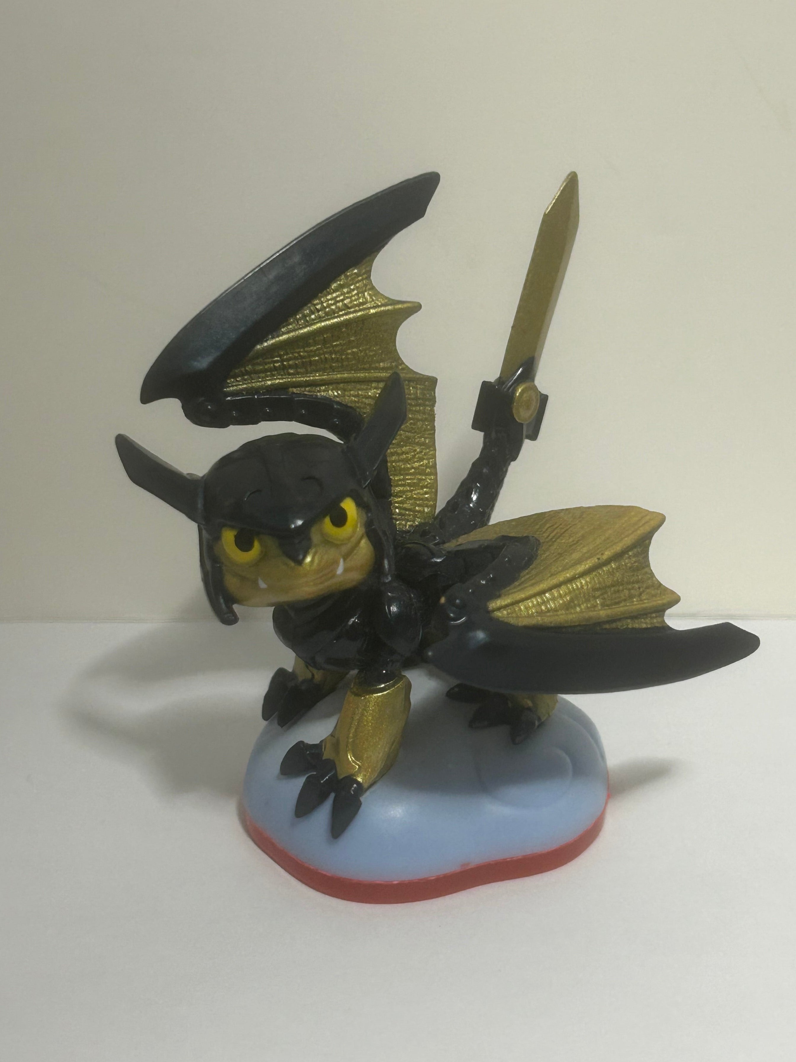 Skylanders Legendary Blades Trap Team Figure