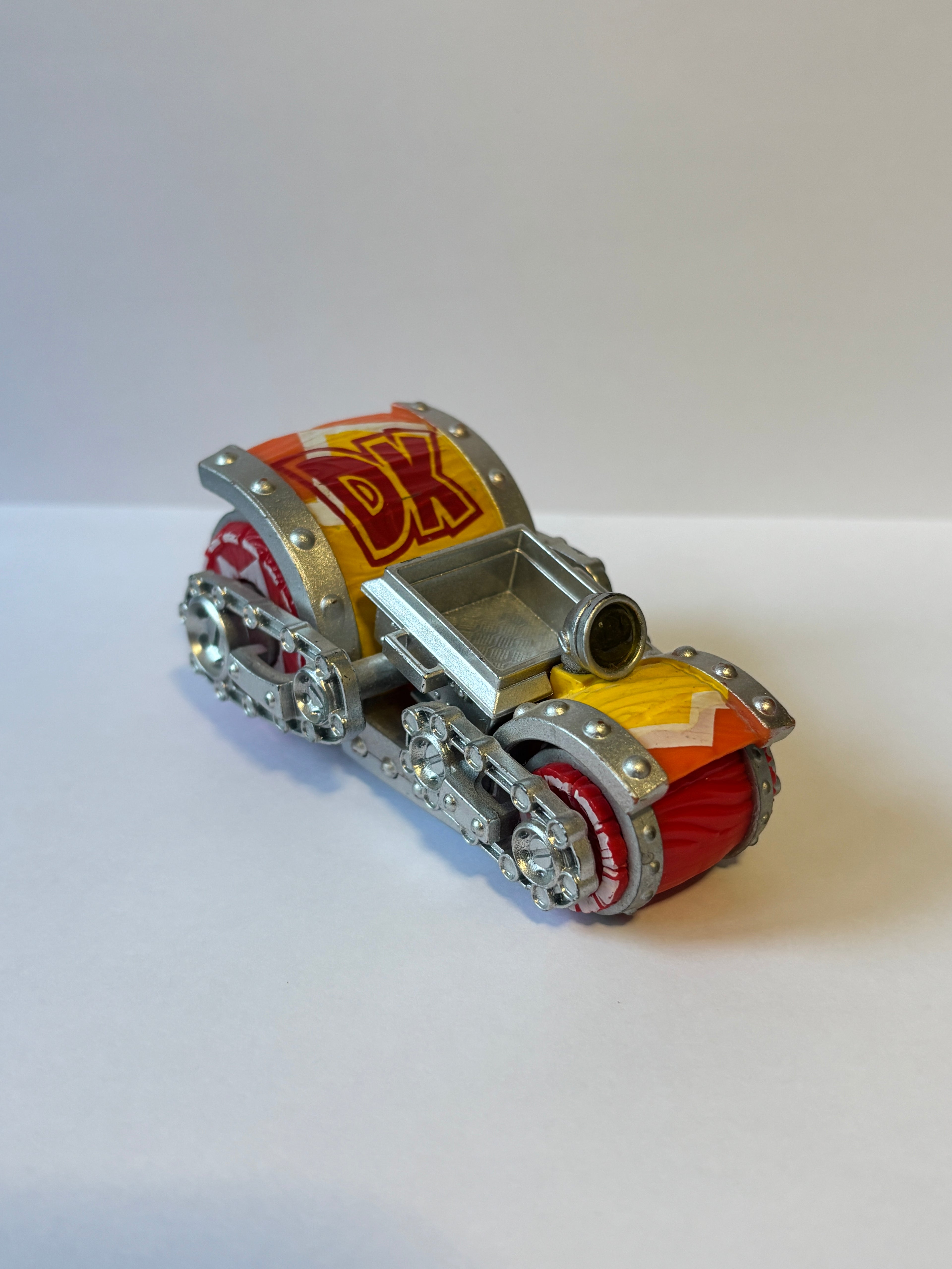 Skylanders Superchargers Turbo Charge Donkey Kong Barrel Blaster