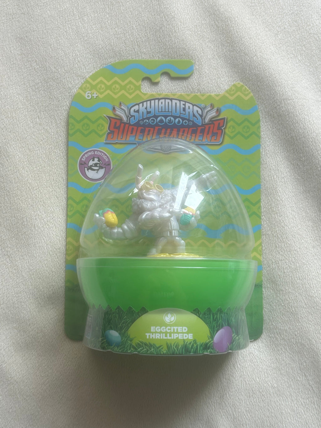 Skylanders Superchargers Figure Eggcited Thrillipede New