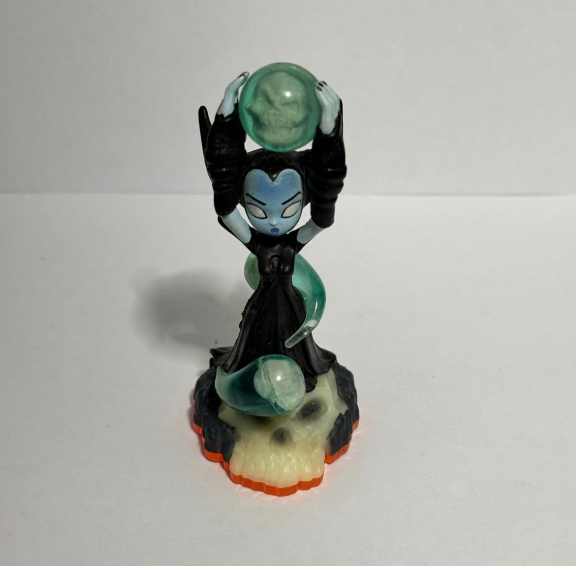 Skylanders Giants Hex