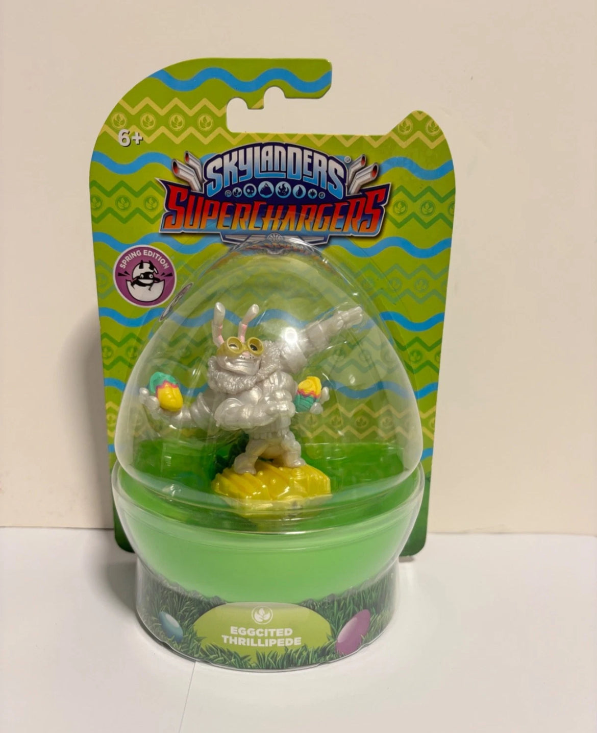 Skylanders Superchargers Figure Eggcited Thrillipede New