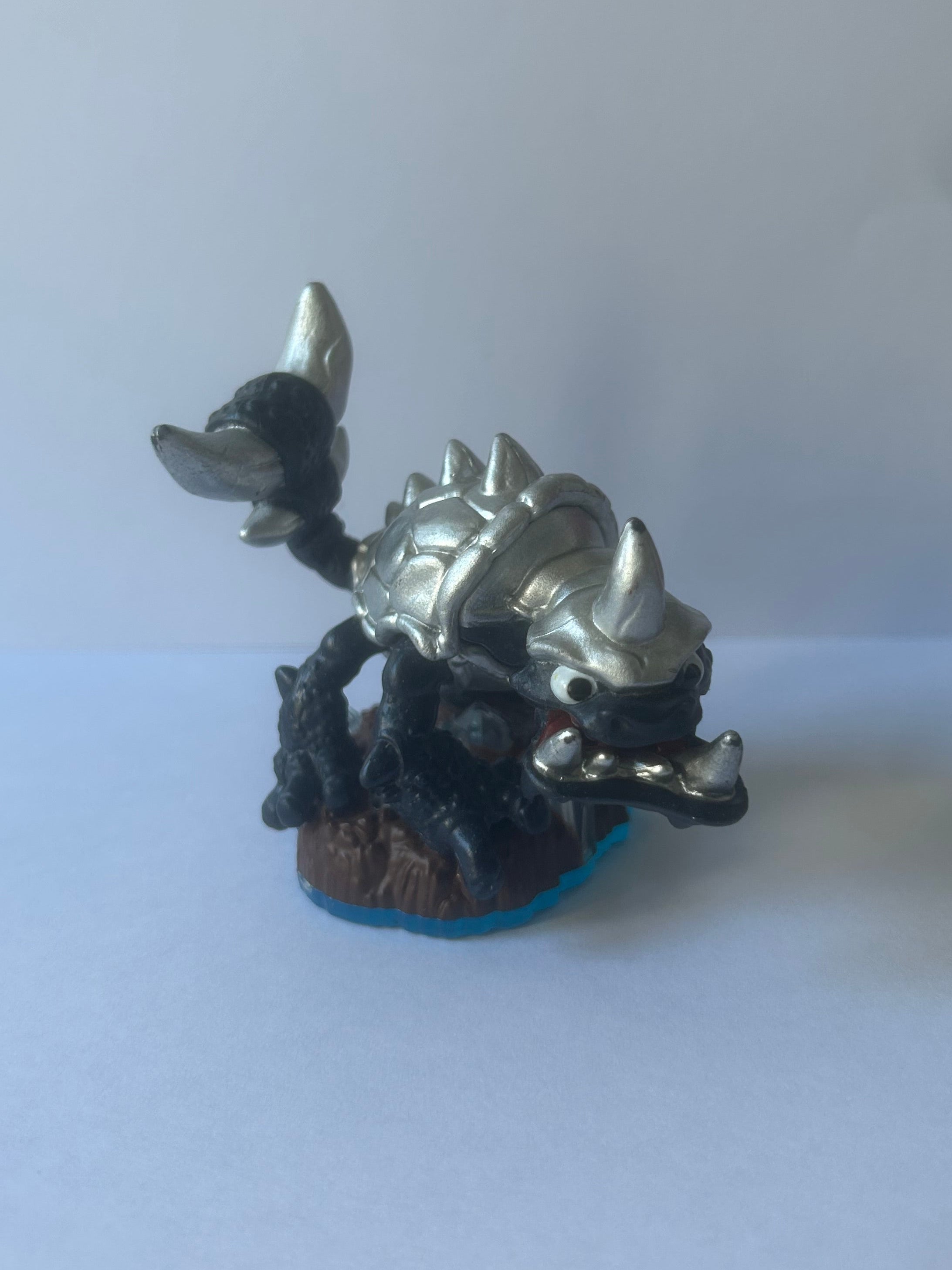 Skylanders Dark Slobber Tooth Swap Force
