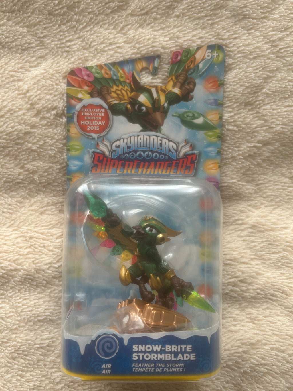 Skylanders Superchargers Rare Snow-Brite Stormblade Exclusive Employees Only Edition Chase Variant BNIB