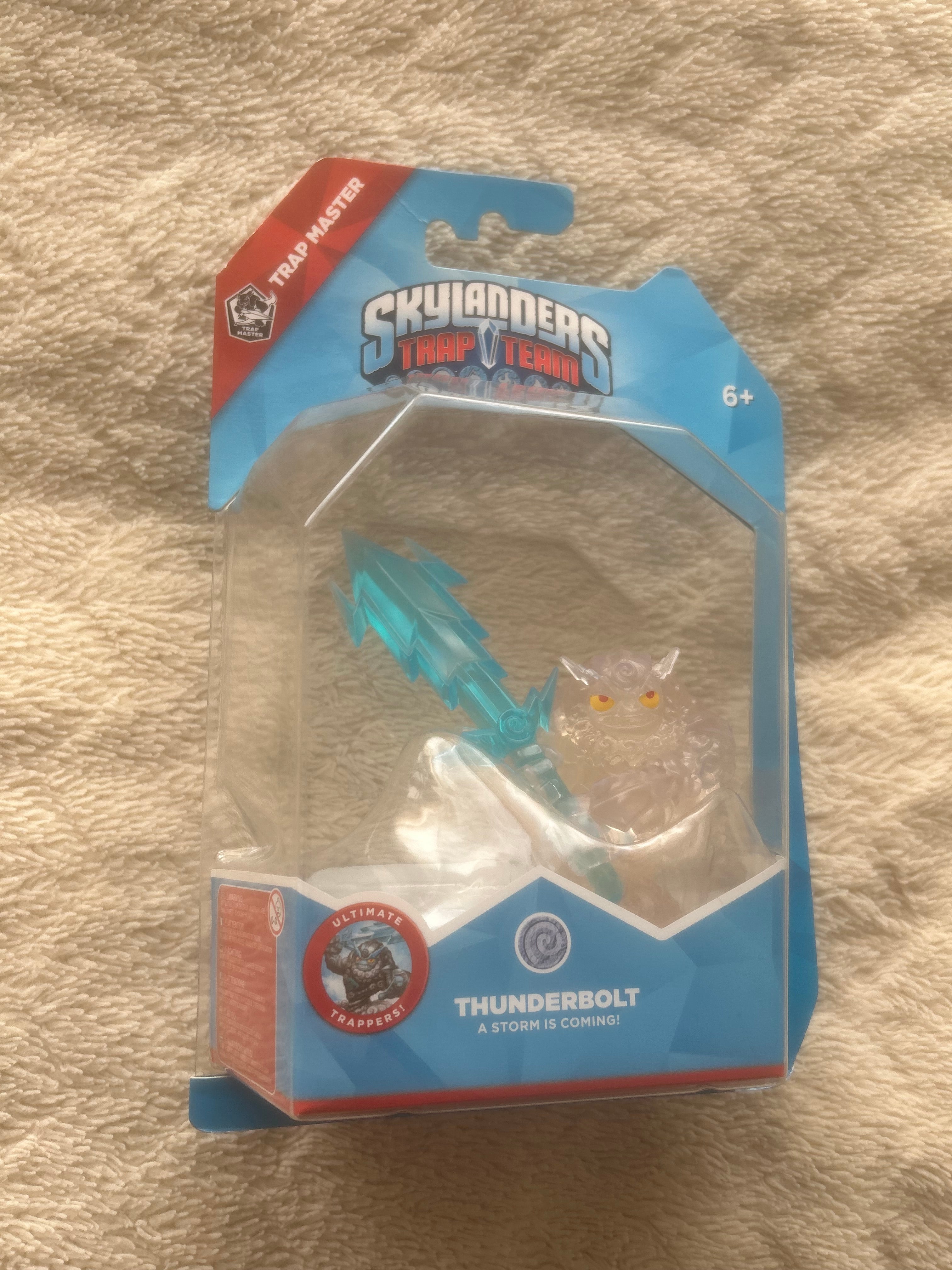 Skylanders Trap Team Rare Crystal Clear Thunderbolt Chase Varient BNIB