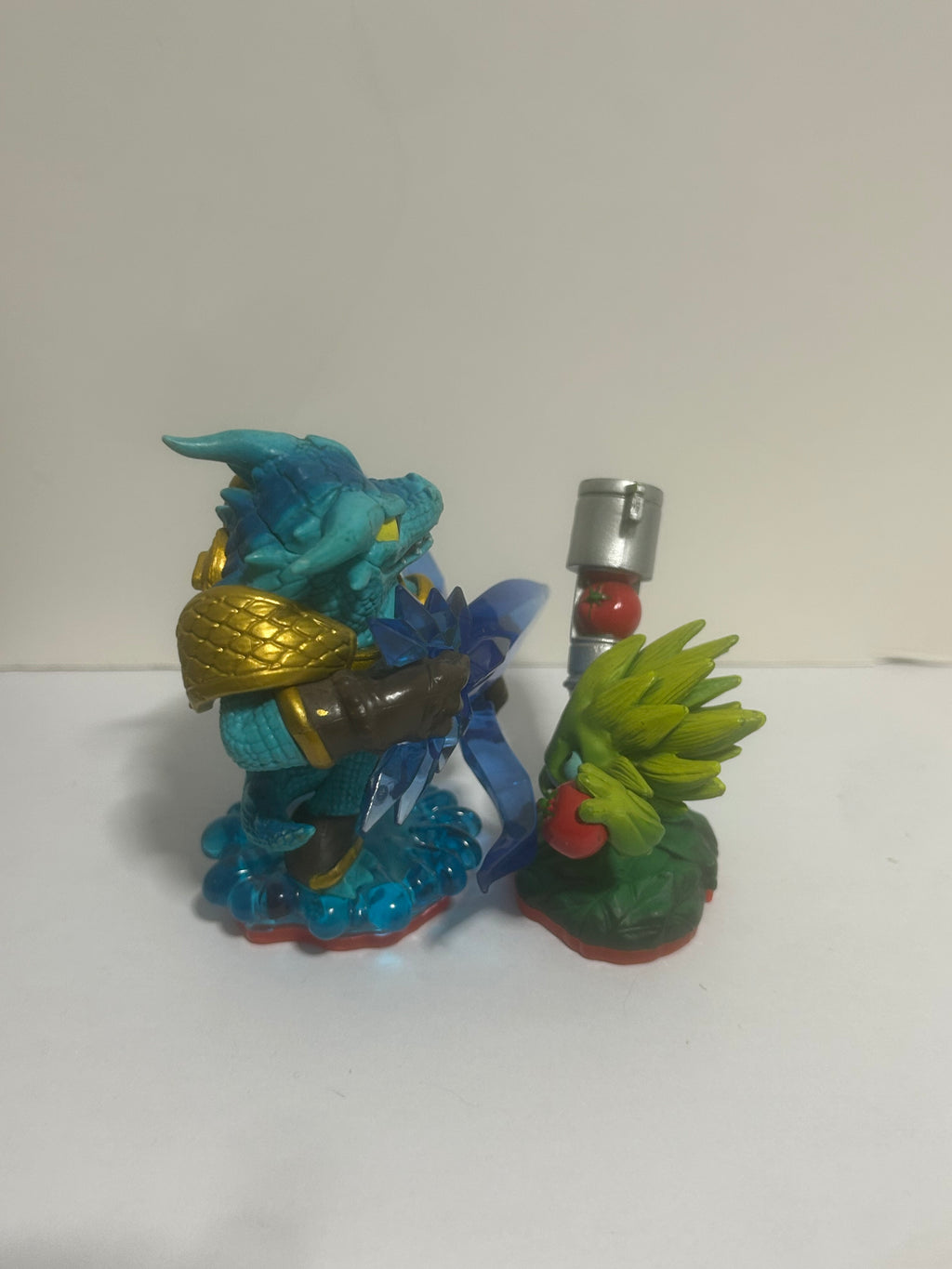 Skylanders Food Fight & Snapshot Trap Team Figures
