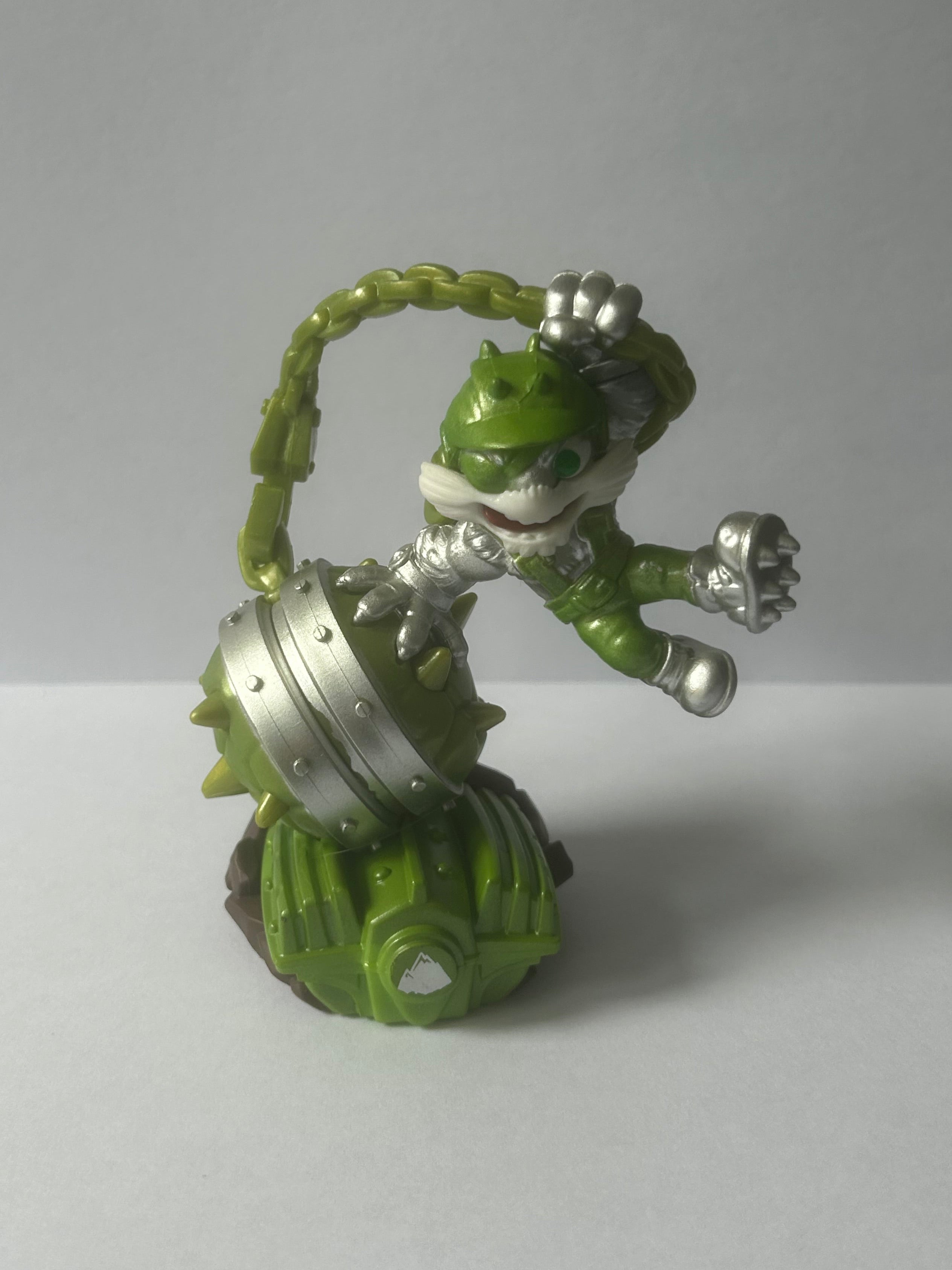 Skylanders Superchargers Steel Plated Smash Hit