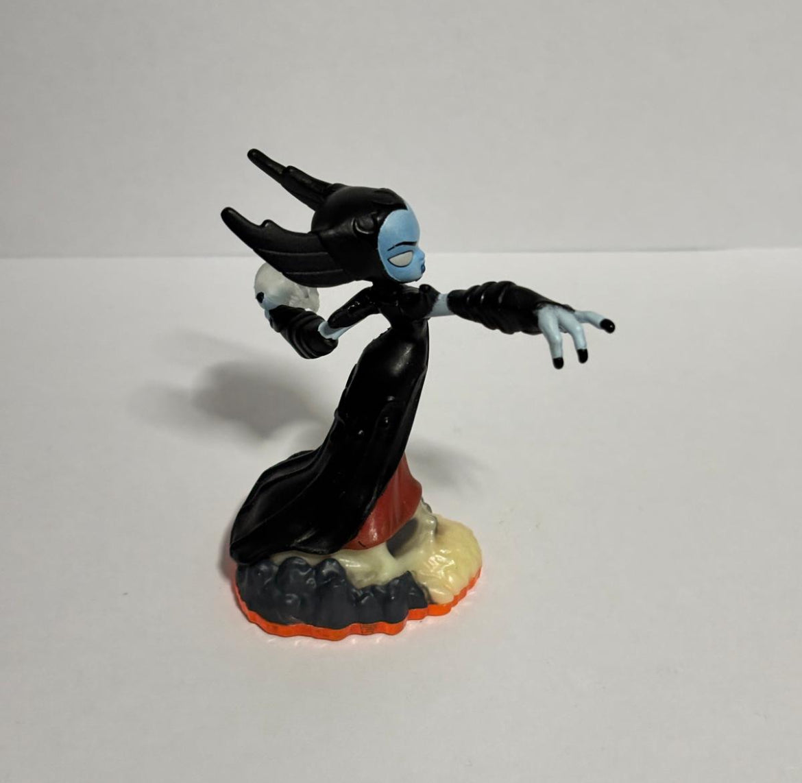 Skylanders Giants Lightcore Hex