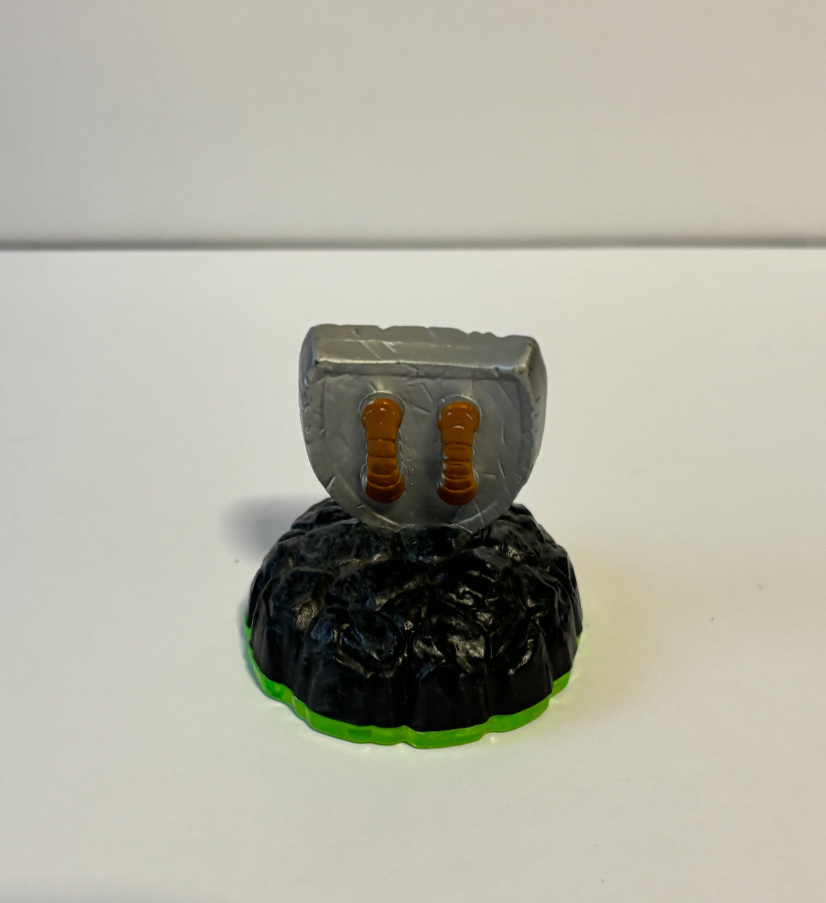 Skylanders Sky Iron Shield Spyros Adventure