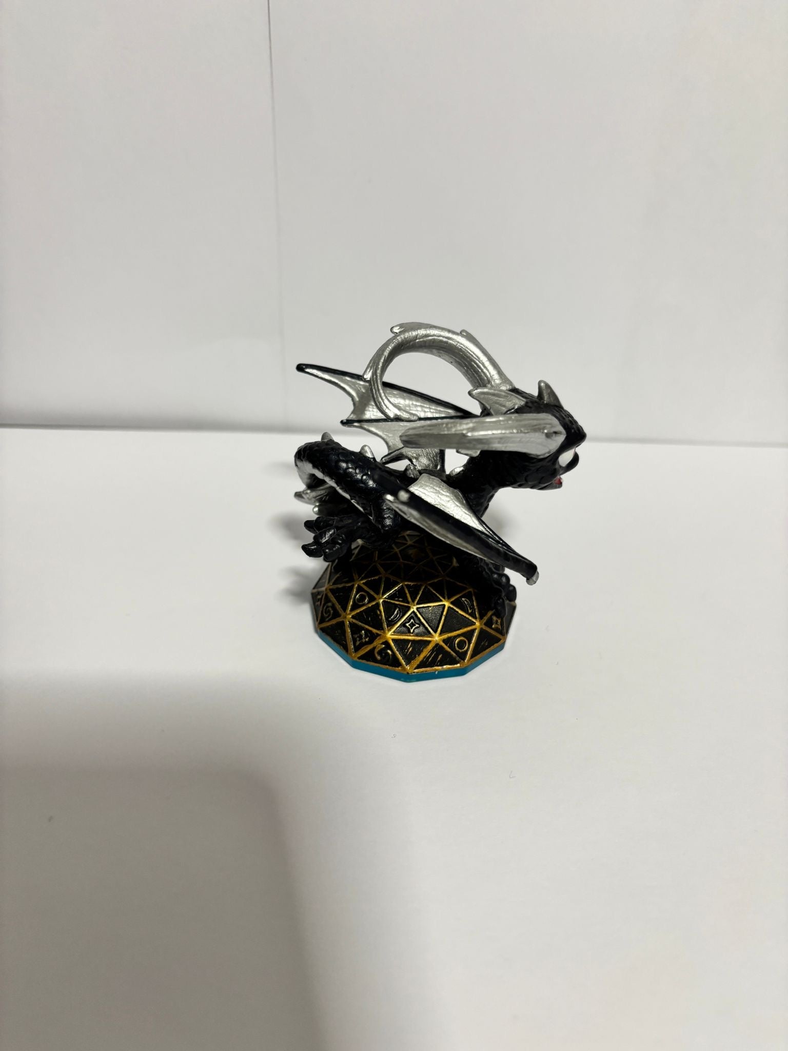 Skylanders Swap Force Dark Mega Ram Spyro