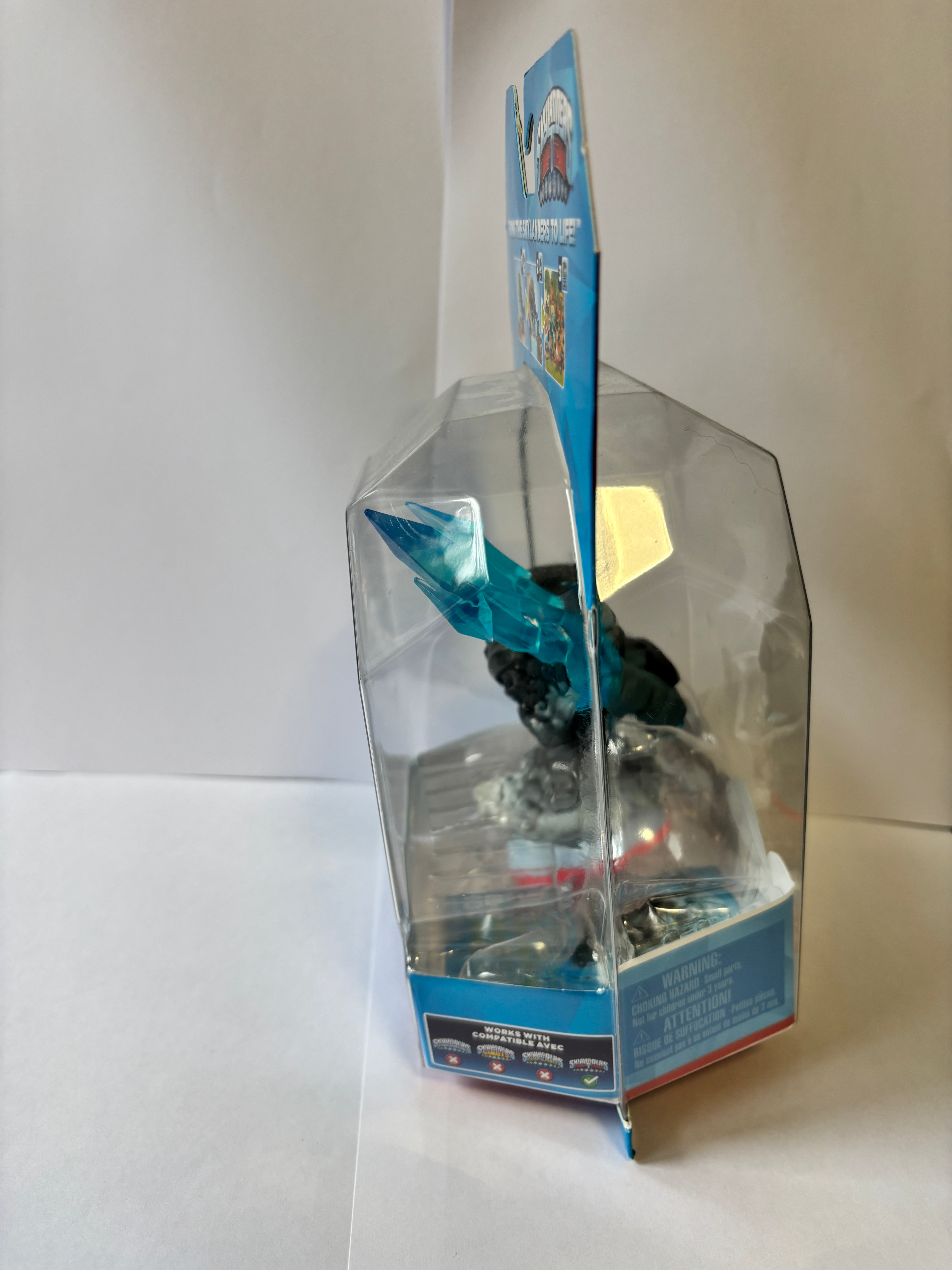 Skylanders Trap Team Thunderbolt BNIB